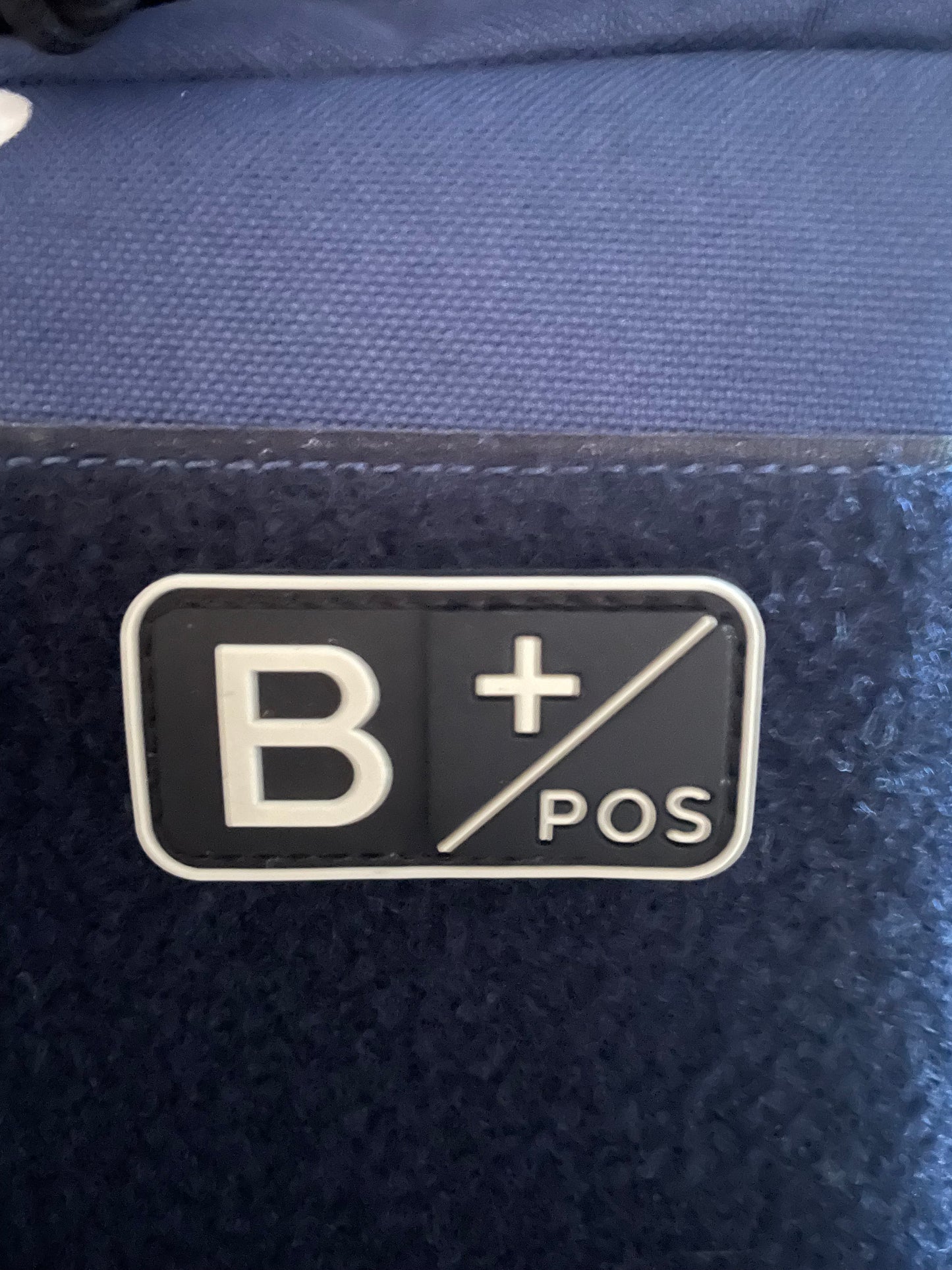 Patch Velcro 3D Groupe Sanguin B+ Noir